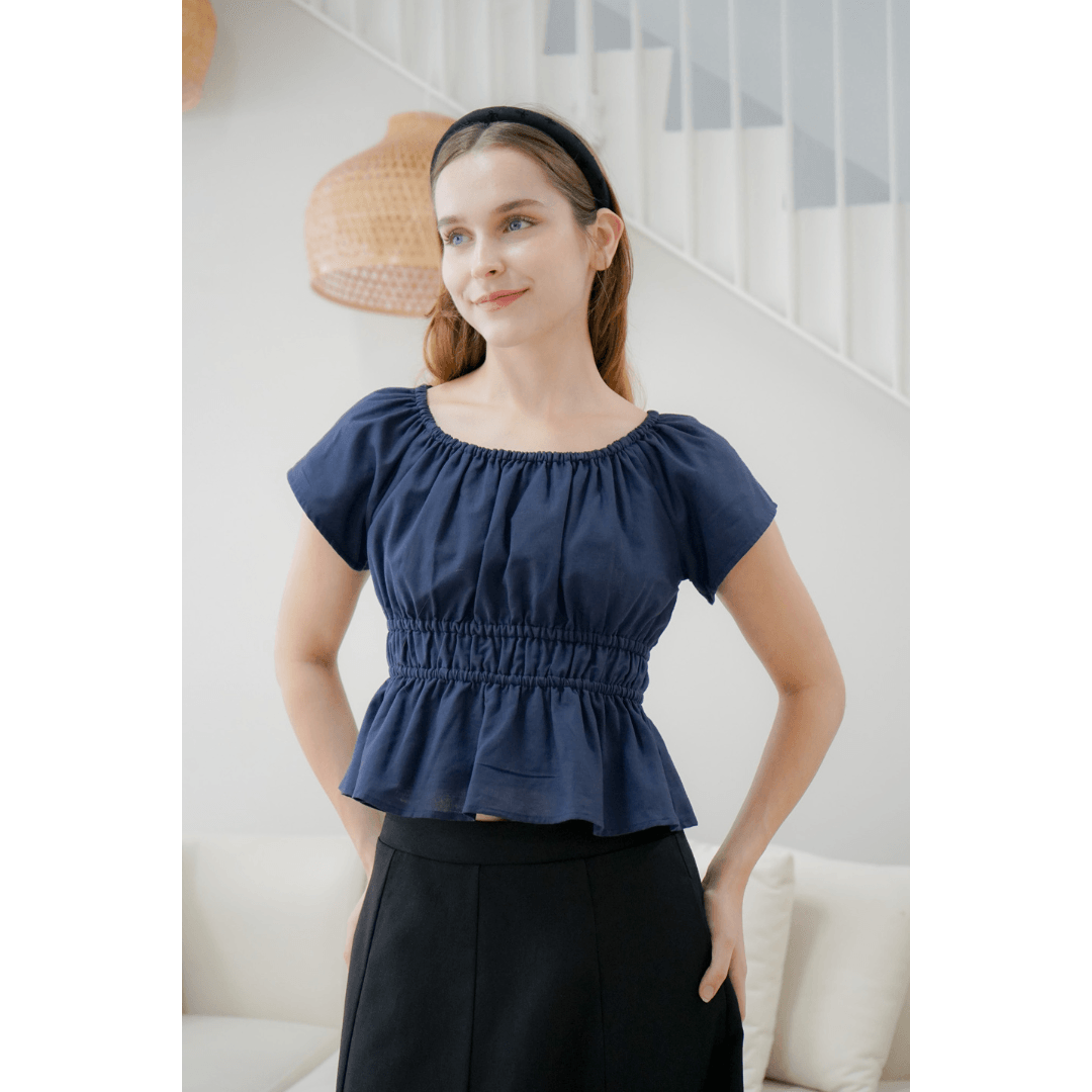 Navy linen top.png